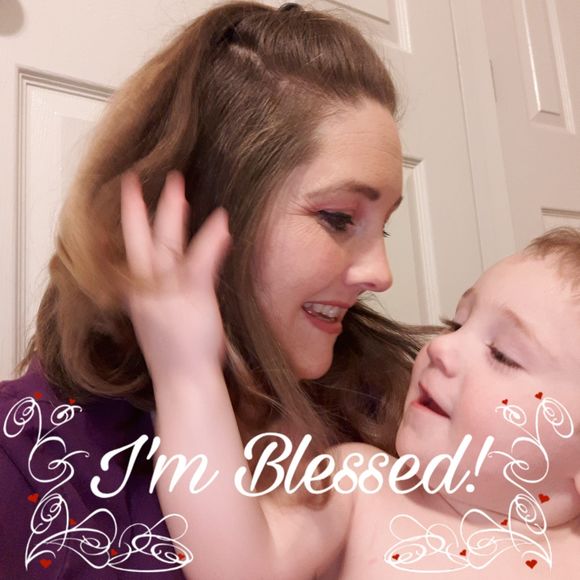 Meet your Posher, Kristalea - Picture 1 of 1